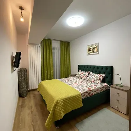 Army 2 Apartment *