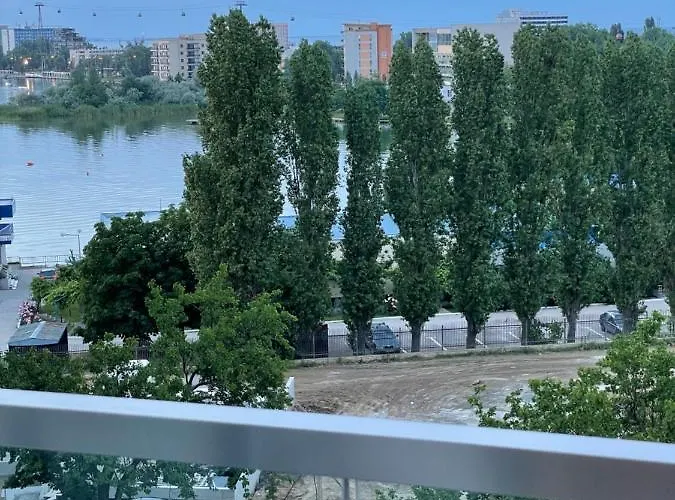 Apartament Army 2 3*