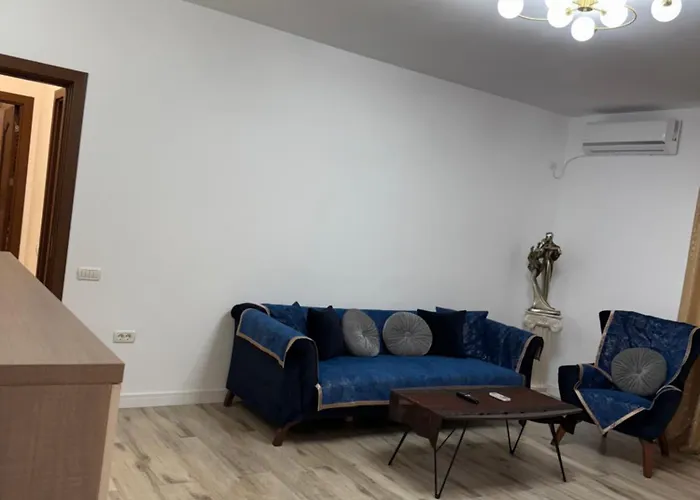 Apartament Army 2 3*